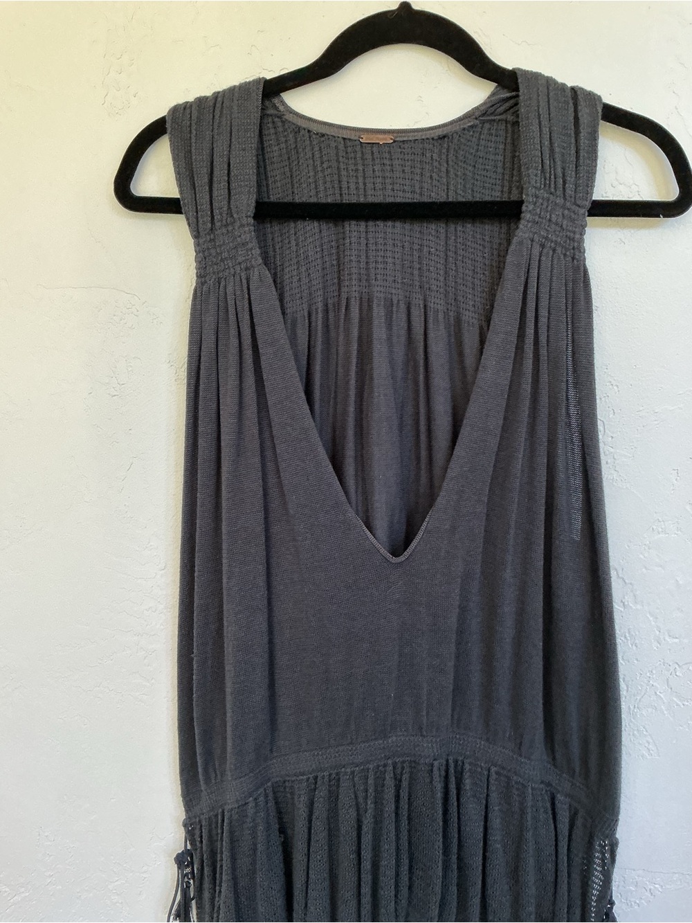 Free People Deep V-Neck Lightweight Knit Dropped Waist Tunic Top - Charcoal - Picture 3 of 9